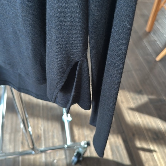 rag & bone light long sleeve loose turtle neck Size Large - Picture 3 of 7